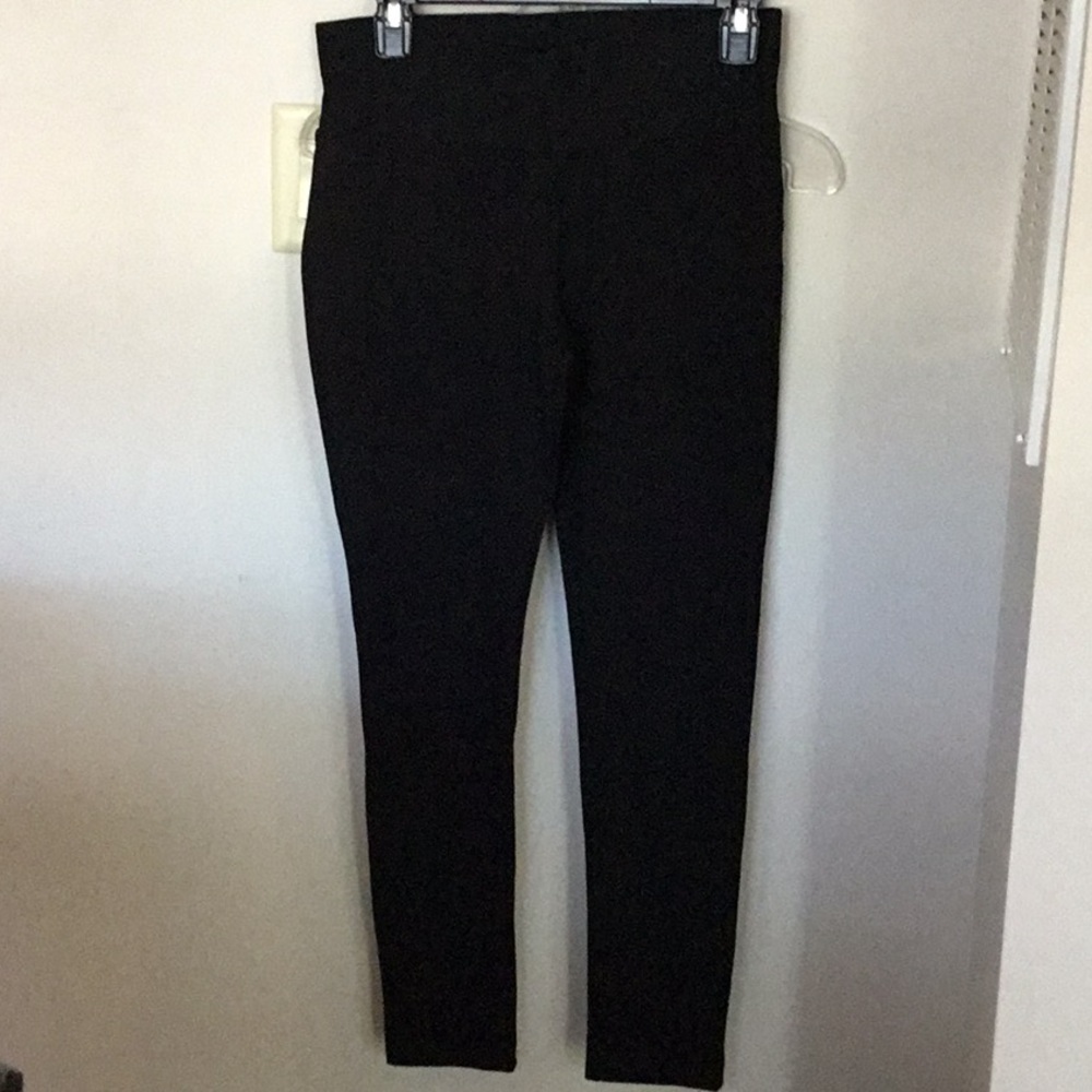 Black leggings